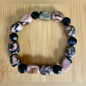 Rhodonite Tumbled Stone and Faceted Bead Stretch Bracelet